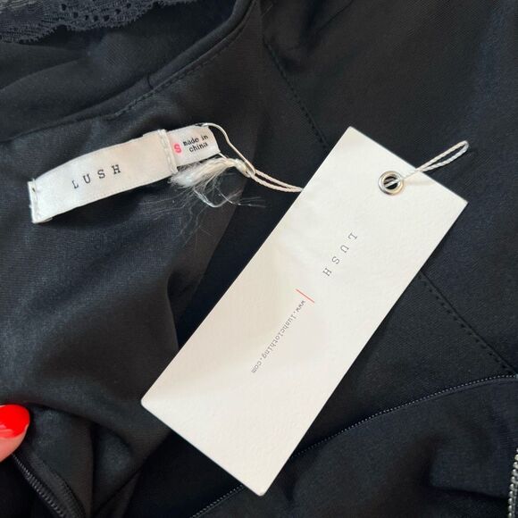 Lush Lulus Black Perfect Evening Lace Skater Mini Dress Small NWT - Picture 10 of 11